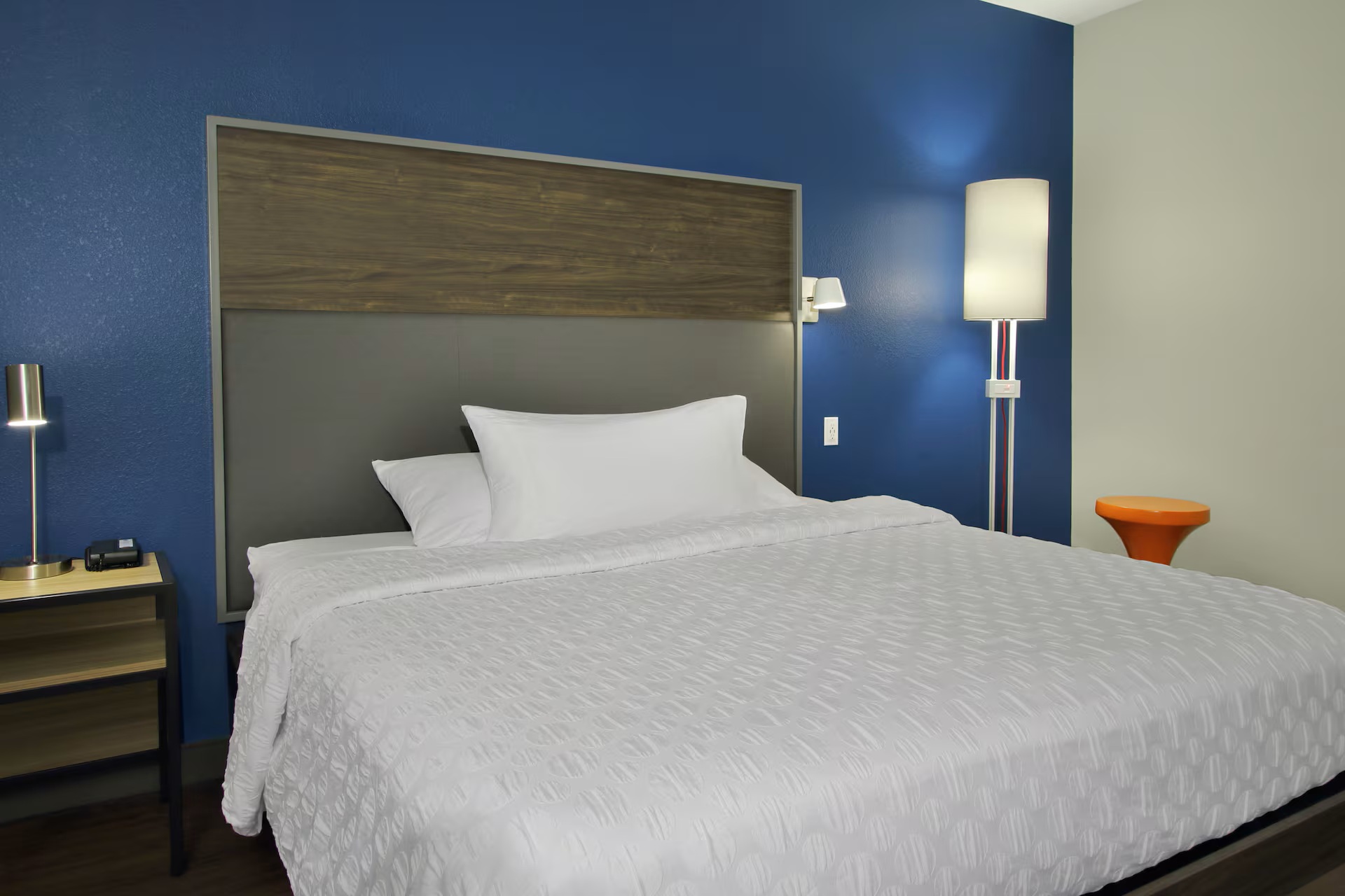 Tru by Hilton king room